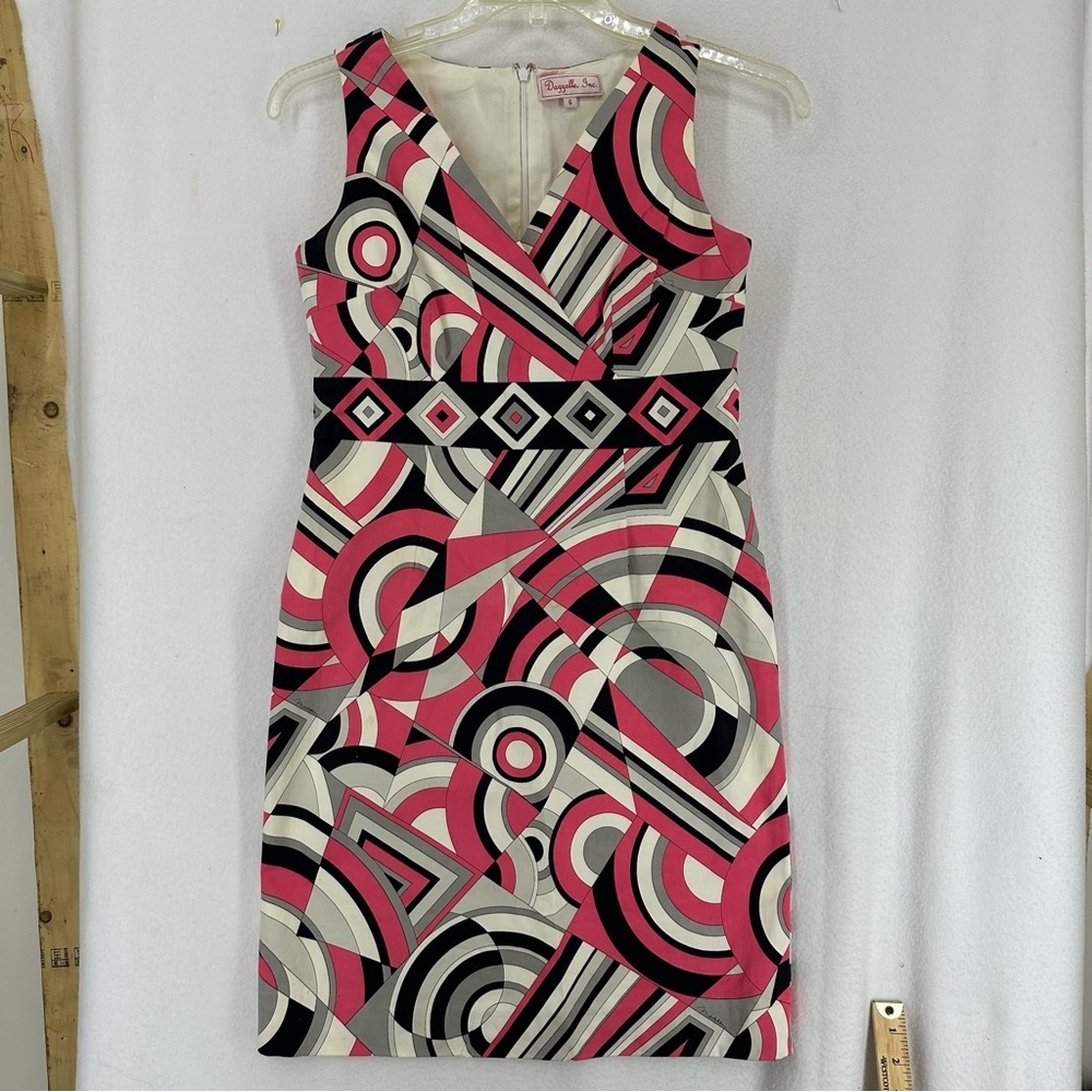 Dazzelle Sleeveless Straight Dress Abstract Design V Neckβ Lined Womenβs 6 Pink